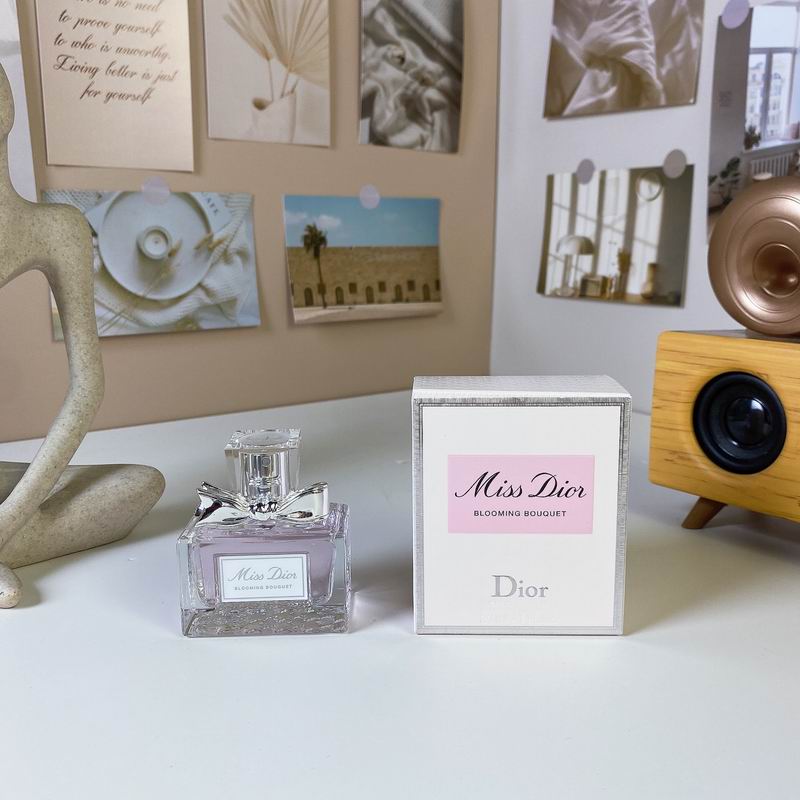 Dior woman 30ml 17